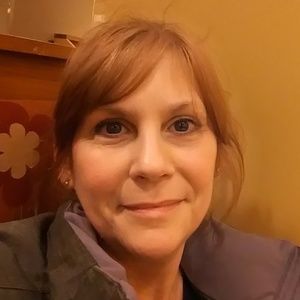 Meet your Posher, Deborah